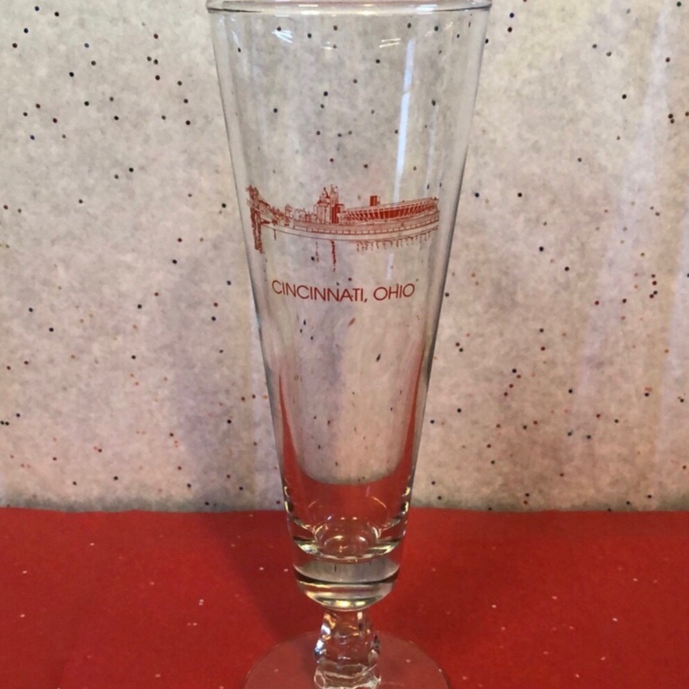 Vintage Cincinnati Ohio Stemmed Pilsner Beer Glass
